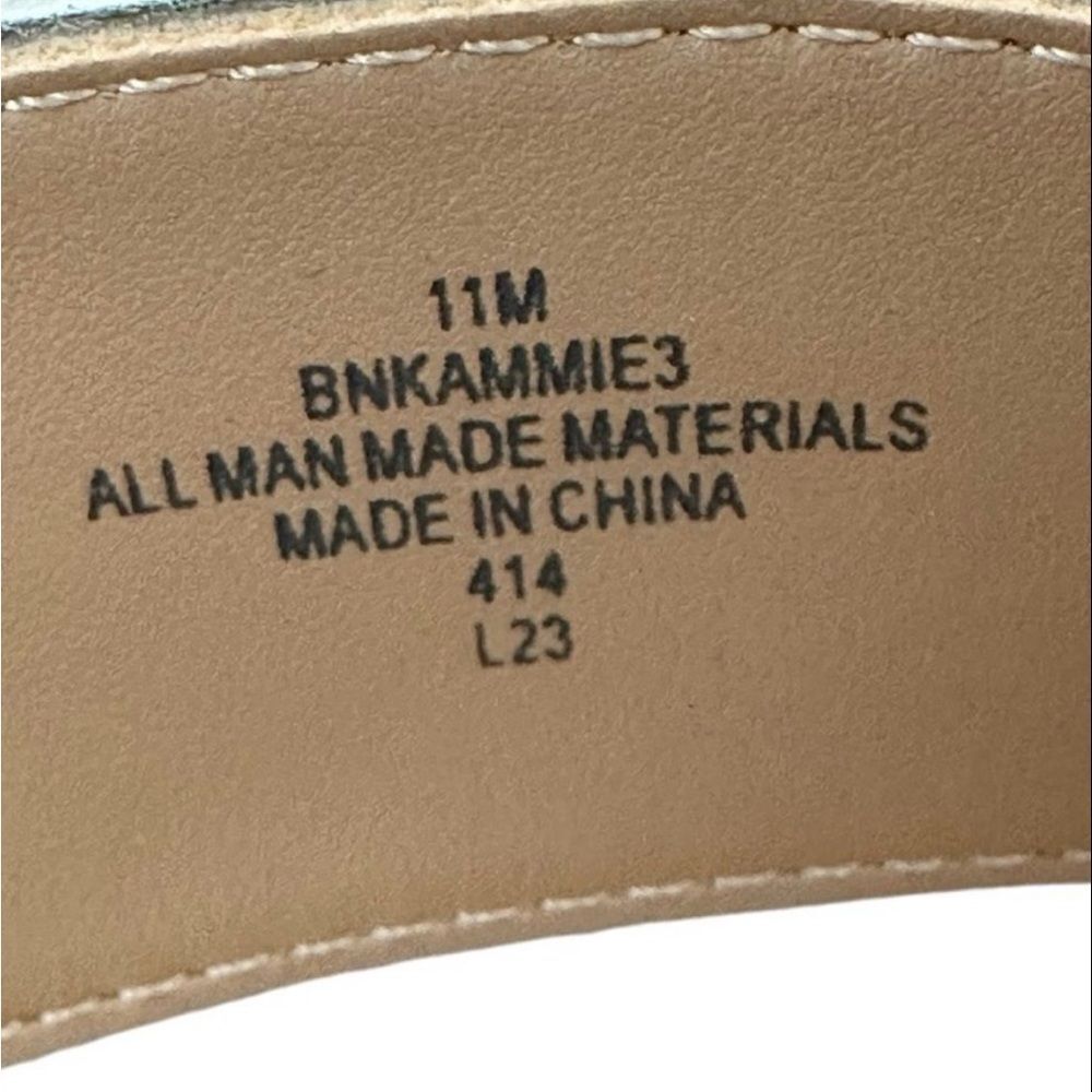 Bandolino Kammie 3 Silver Metallic Espadrille Wedge Sandals Size 11 NWB - Picture 11 of 13